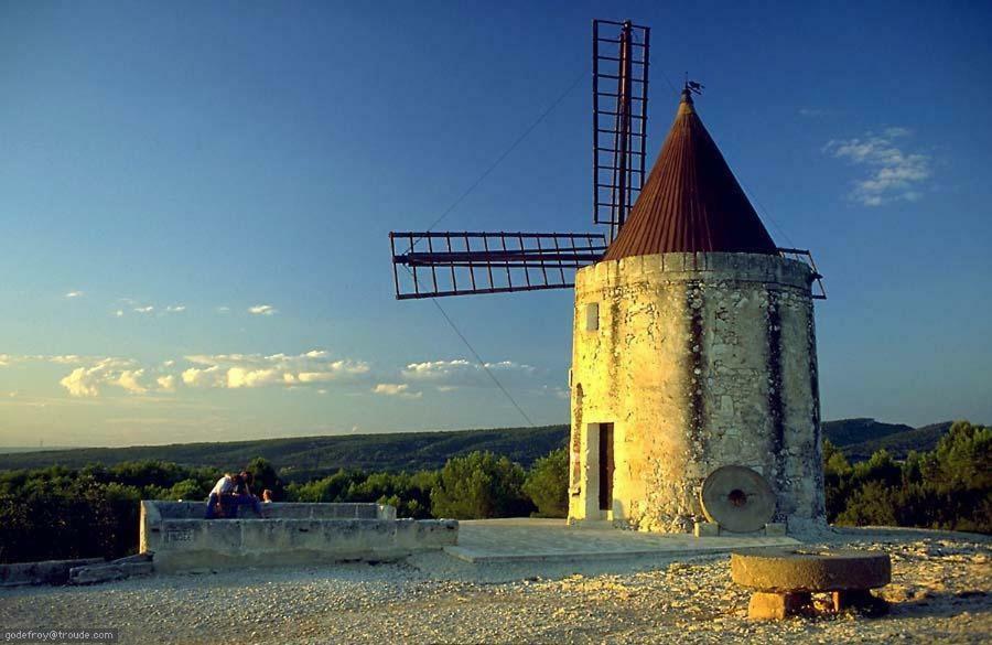 La Capucinette A L'Ombre Du Marronnier Villa Maussane les Alpilles Buitenkant foto
