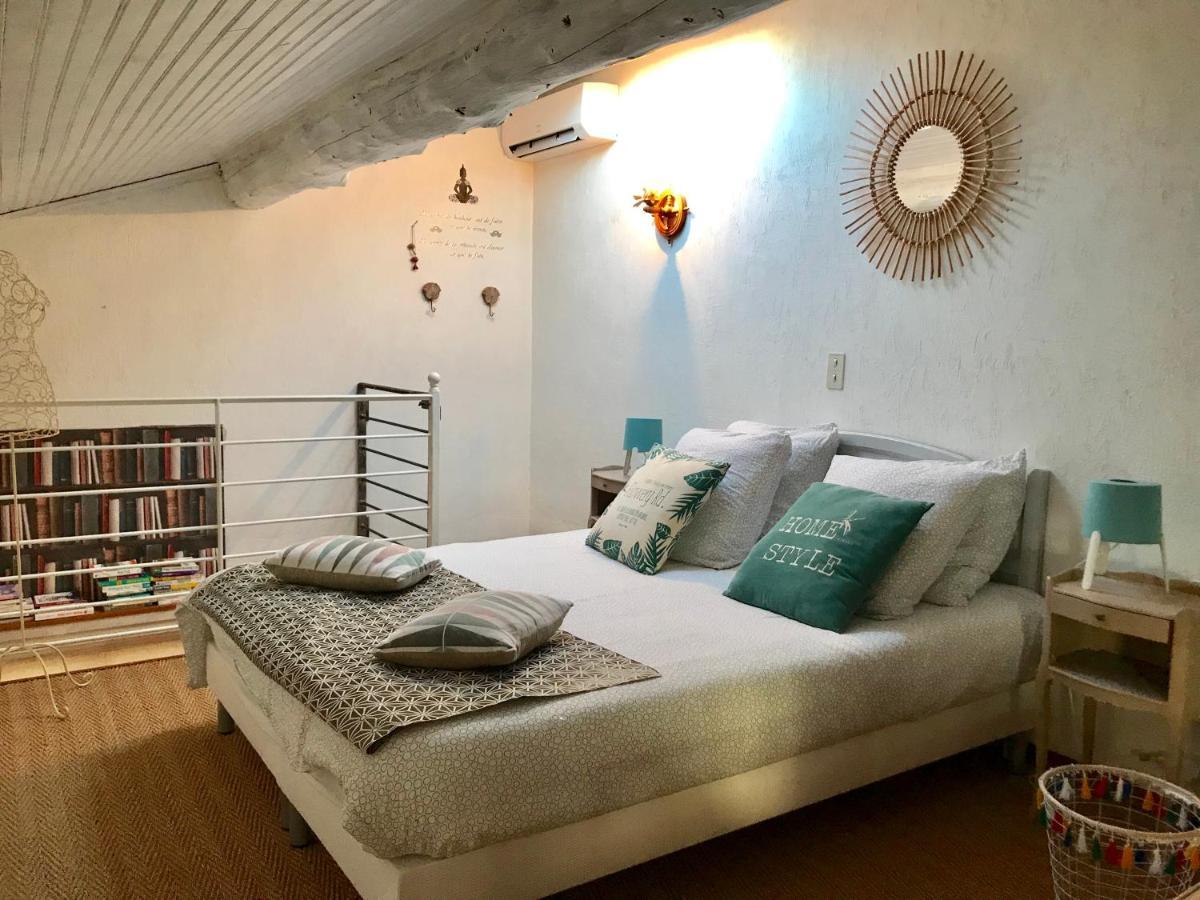 La Capucinette A L'Ombre Du Marronnier Villa Maussane les Alpilles Buitenkant foto
